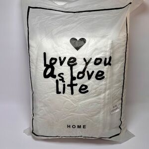 Brand New Quilted Mattress Pad Cover + 2 Pillow Protectors | White | Queen Appr